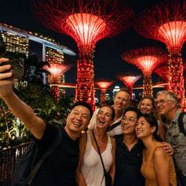 Singapour : visite guidée de nuit avec croisière fluviale et spectacle de lumières