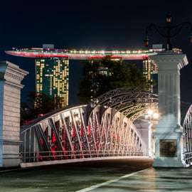 Croisière au coucher du soleil sur la ligne d'horizon de Singapour avec promenade nocturne guidée
