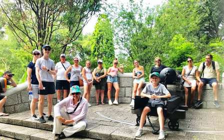 Visite à pied de 2,5 heures à Singapour : Sépultures, armes et batailles