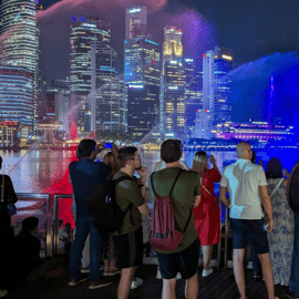 Croisière sur le fleuve Singapour au coucher du soleil et spectacles de lumières scintillantes
