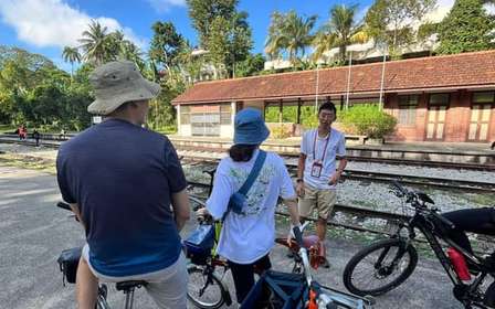 Visite à vélo de Singapour en Brompton depuis le Rail Corridor, avec repas inclus !