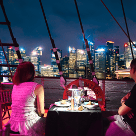 Dîner buffet City Lights avec vin et bière à volonté