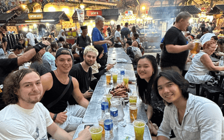 Visite nocturne urbaine emblématique : cuisine de rue au coucher du soleil à Singapour