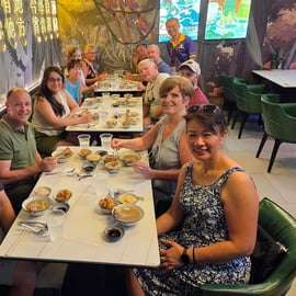 Singapour : Visite guidée nocturne de la gastronomie de rue