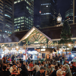 Visite nocturne urbaine emblématique : cuisine de rue au coucher du soleil à Singapour