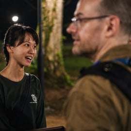 Singapour : promenade nocturne dans la mangrove